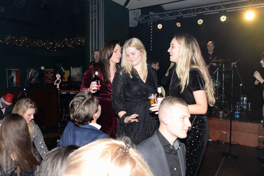 ../Images/Kerstfeest VdG 2019 017.jpg